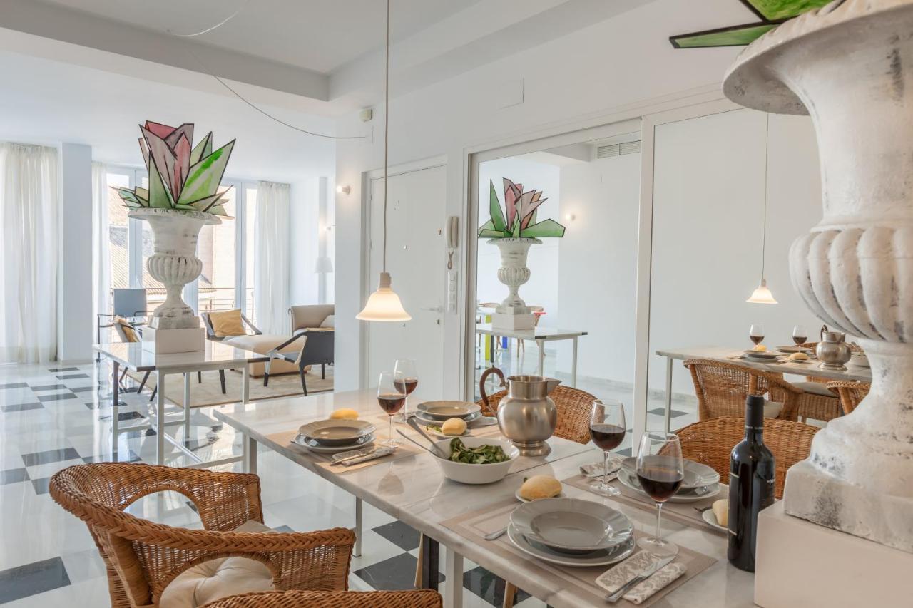 Apartamento Deluxe Calle Imagen Sevilla Bagian luar foto