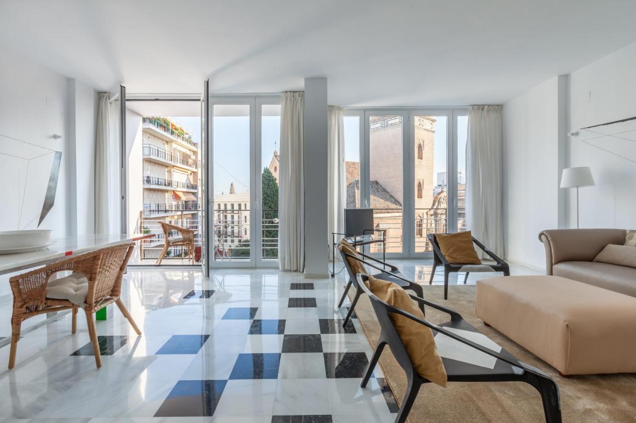 Apartamento Deluxe Calle Imagen Sevilla Bagian luar foto